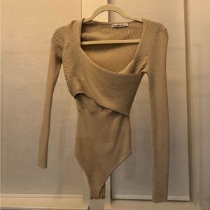 Beige Ribbed Long Sleeve Abercrombie Bodysuit